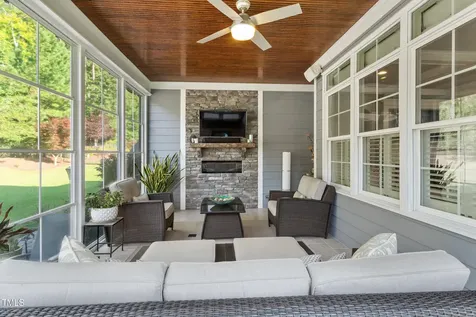 6017 Mentmore Place Cary NC 27519