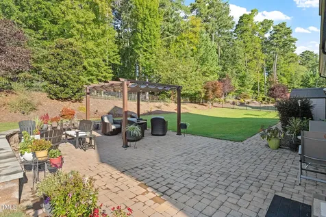 6017 Mentmore Place Cary NC 27519