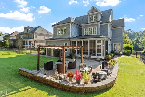 6017 Mentmore Place Cary NC 27519