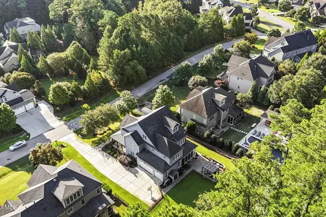 6017 Mentmore Place Cary NC 27519