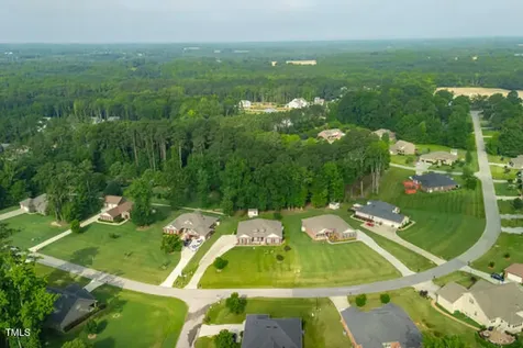 328 Bryerstone Drive Willow Springs NC 27592