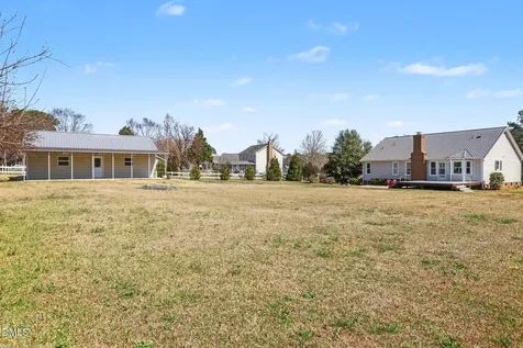2004 Little Pond Place Willow Springs NC 27592