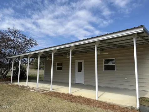 2004 Little Pond Place Willow Springs NC 27592