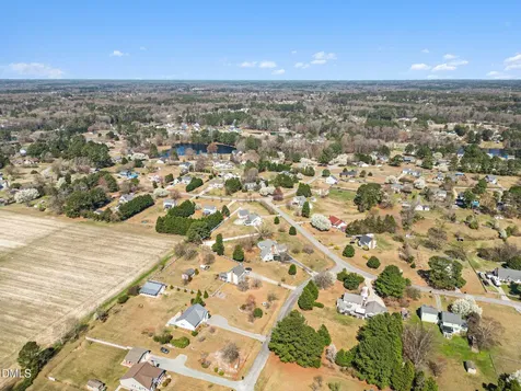 2004 Little Pond Place Willow Springs NC 27592