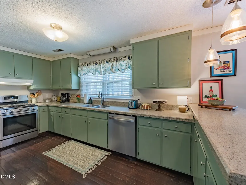 101 Oakwood Drive Wake Forest NC 27587