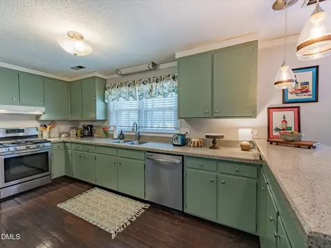 101 Oakwood Drive Wake Forest NC 27587