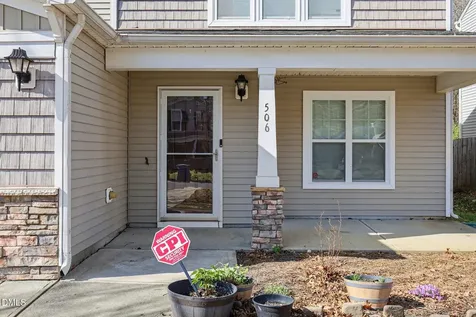 506 Farm House Lane Durham NC 27703