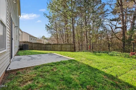 506 Farm House Lane Durham NC 27703