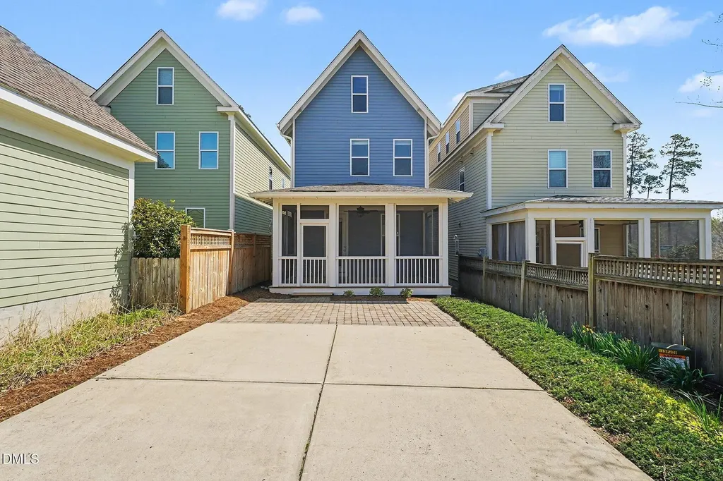 1682 Great Ridge Parkway Chapel Hill NC 27516