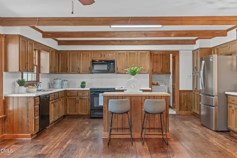 207 Larkwood Lane Cary NC 27518