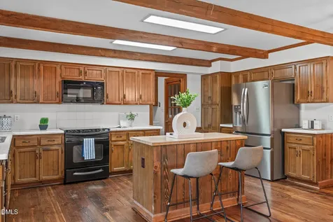 207 Larkwood Lane Cary NC 27518