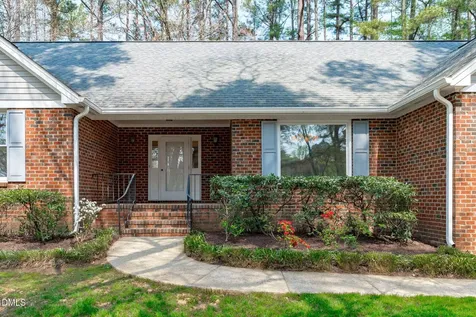 207 Larkwood Lane Cary NC 27518