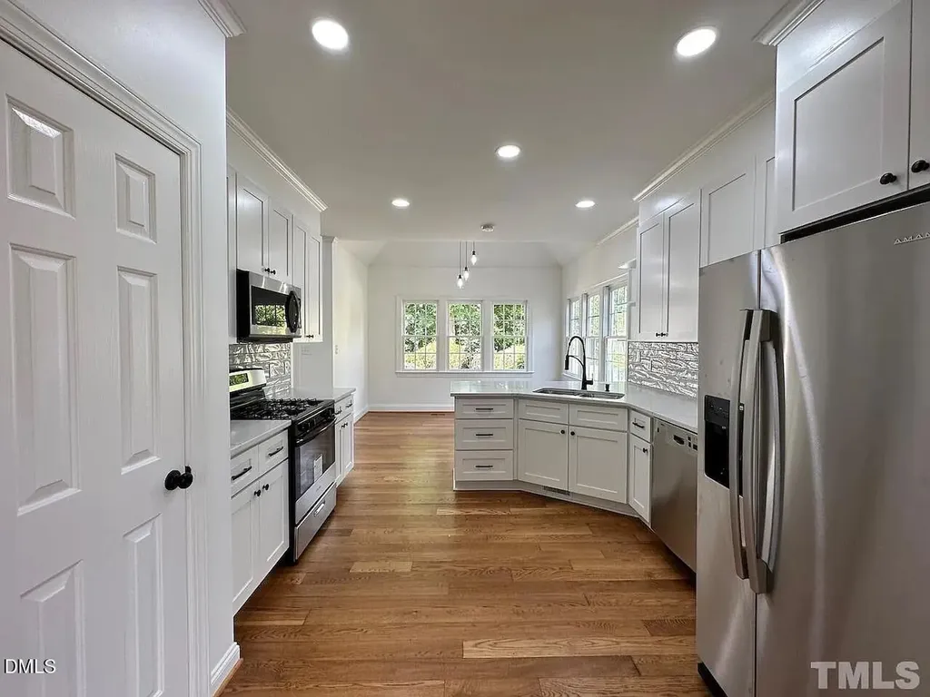 20015 Fountain Chapel Hill NC 27517