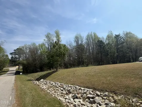 73 Hall Road Erwin NC 28339