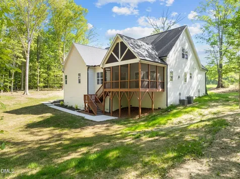 30 Park Meadow Lane Youngsville NC 27596