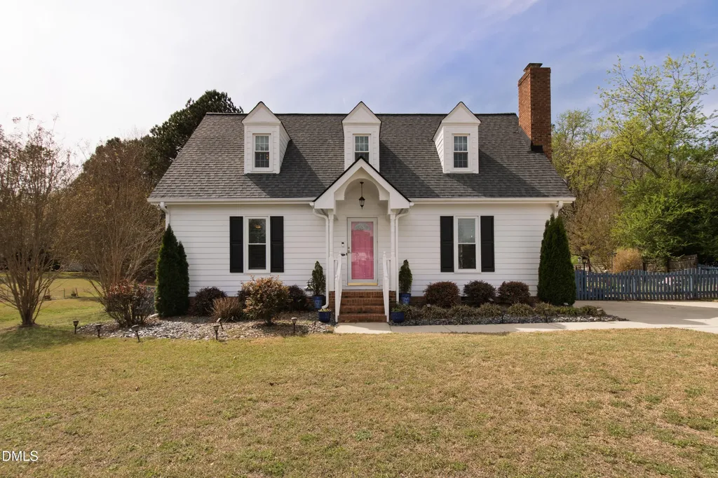 5928 Swales Way Raleigh NC 27603