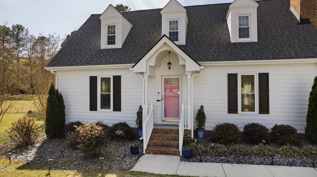5928 Swales Way Raleigh NC 27603