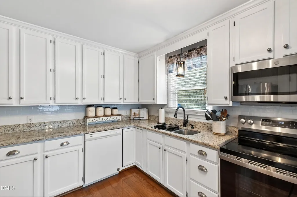 5928 Swales Way Raleigh NC 27603