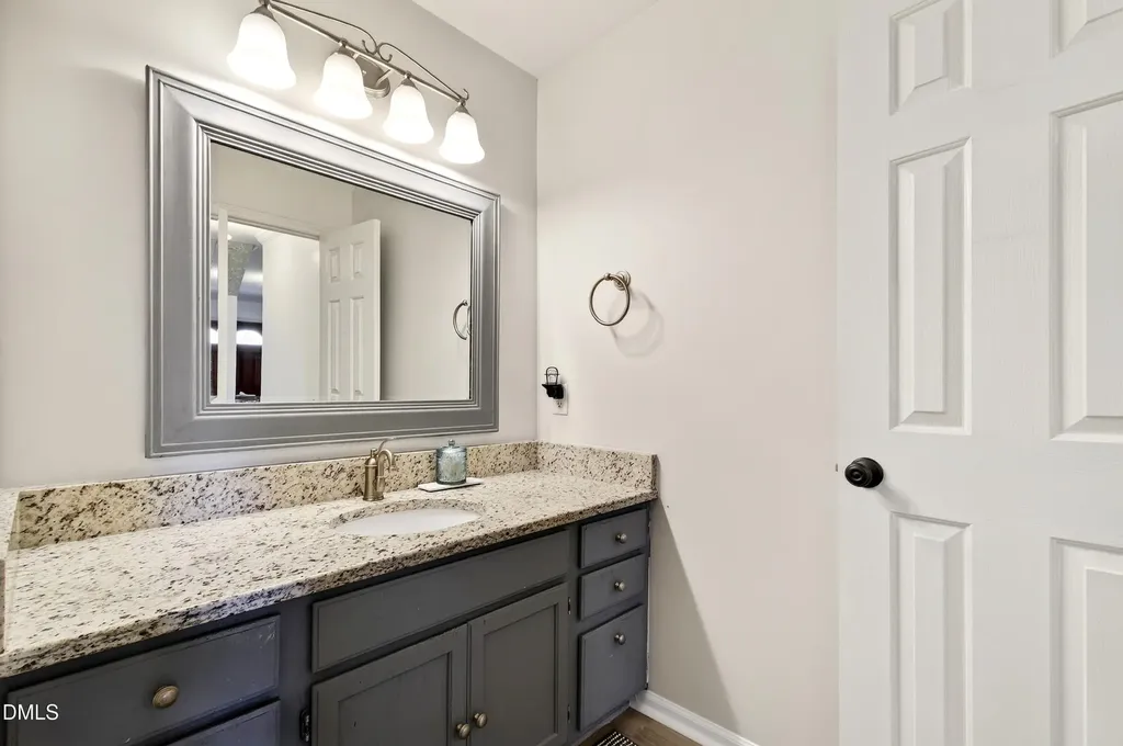 5928 Swales Way Raleigh NC 27603