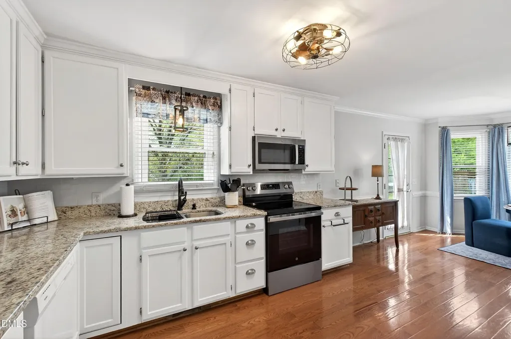 5928 Swales Way Raleigh NC 27603