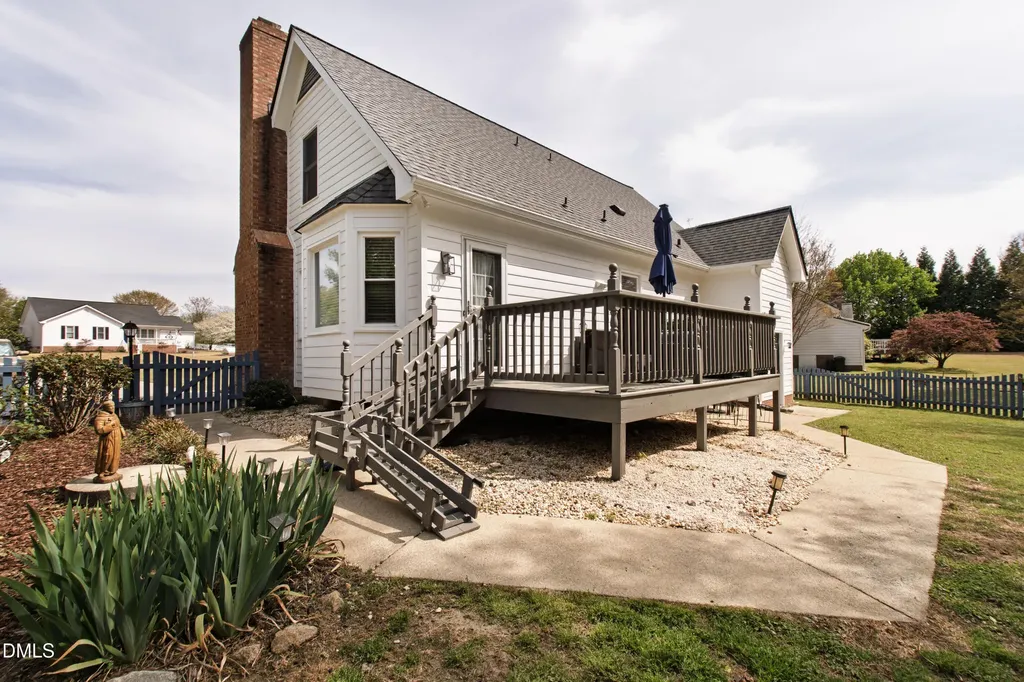 5928 Swales Way Raleigh NC 27603