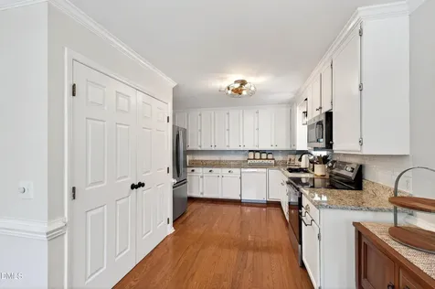 5928 Swales Way Raleigh NC 27603