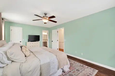 5928 Swales Way Raleigh NC 27603
