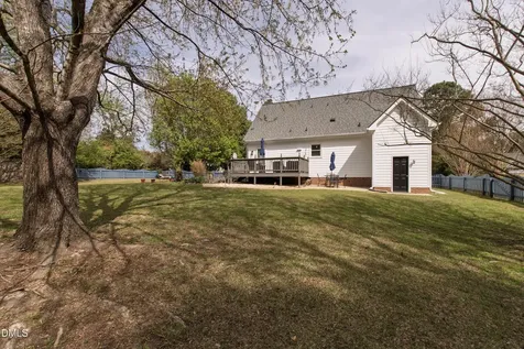 5928 Swales Way Raleigh NC 27603