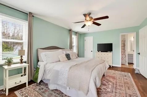 5928 Swales Way Raleigh NC 27603