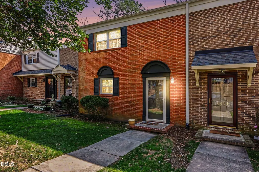 6407 New Market Way Raleigh NC 27615