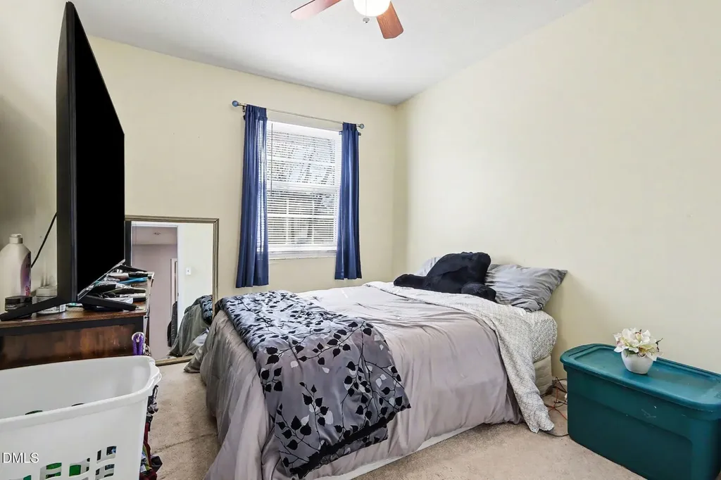6407 New Market Way Raleigh NC 27615