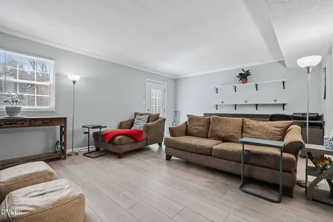 6407 New Market Way Raleigh NC 27615