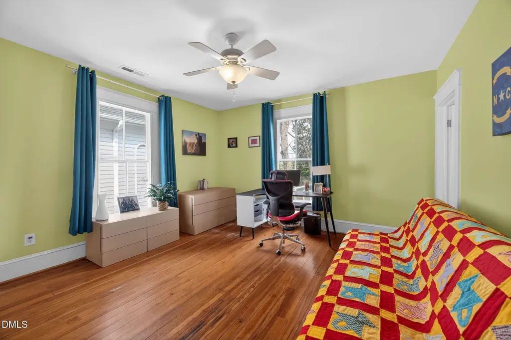 218 Pace Street Raleigh NC 27604