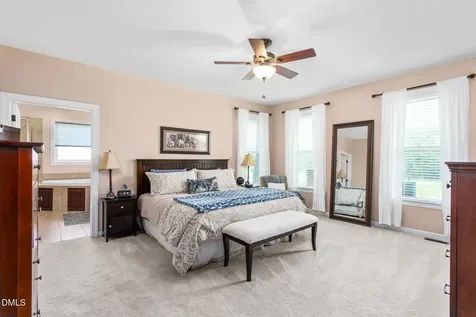 1819 Merritt Trail Burlington NC 27217