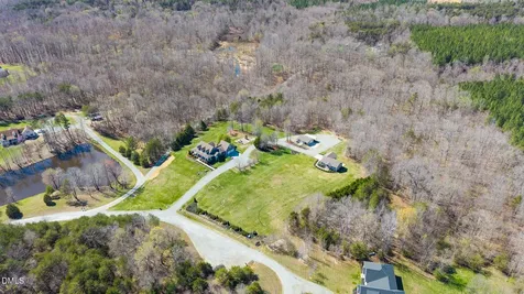 1819 Merritt Trail Burlington NC 27217