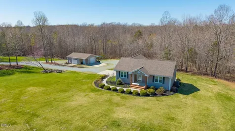 1819 Merritt Trail Burlington NC 27217