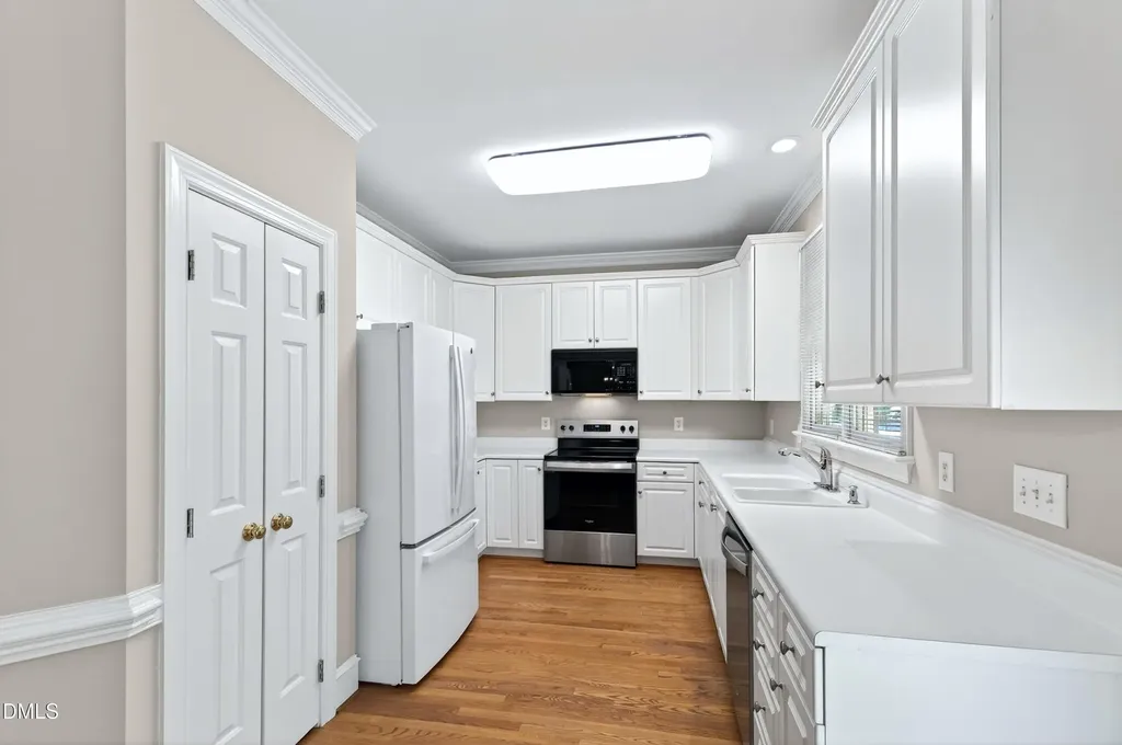 913 Tanworth Drive Raleigh NC 27615