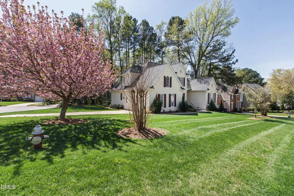 913 Tanworth Drive Raleigh NC 27615