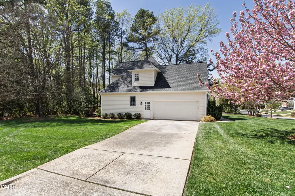 913 Tanworth Drive Raleigh NC 27615