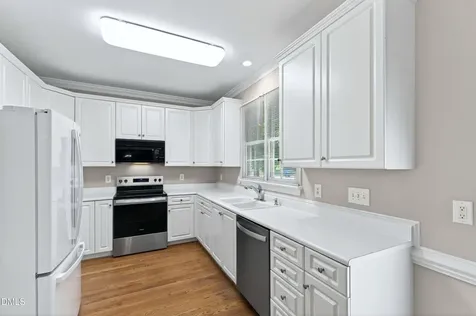 913 Tanworth Drive Raleigh NC 27615