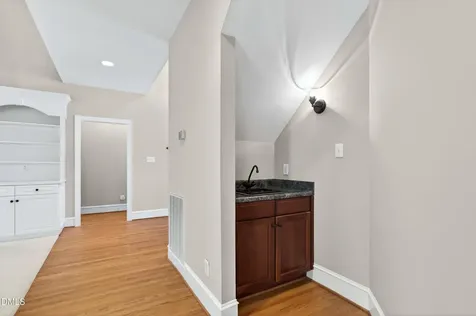 913 Tanworth Drive Raleigh NC 27615
