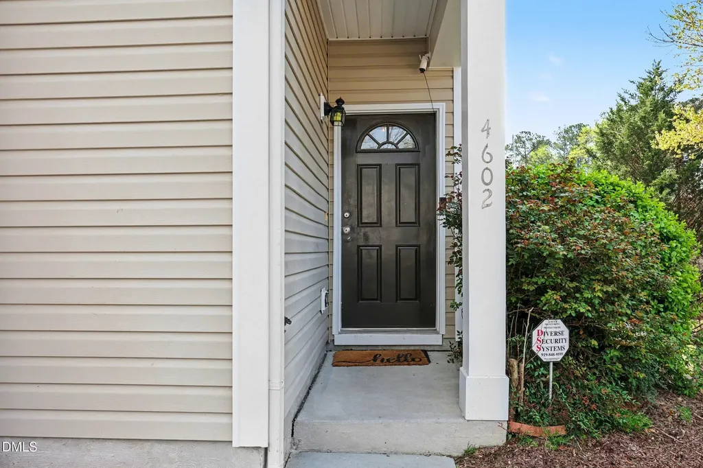4602 Peyton Hall Way Raleigh NC 27604