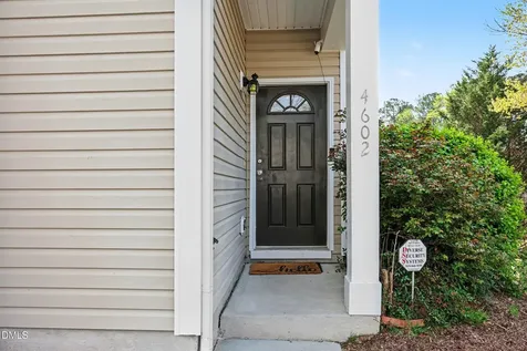 4602 Peyton Hall Way Raleigh NC 27604