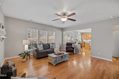 3314 Chrysanthemum Way Raleigh NC 27614