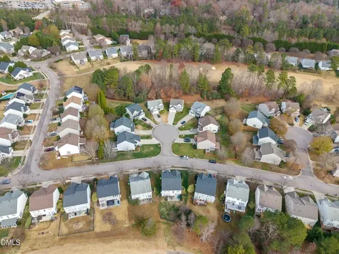 3314 Chrysanthemum Way Raleigh NC 27614