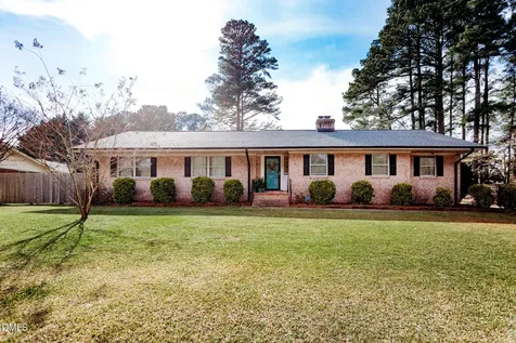 1109 Robin Hill Road NW Wilson NC 27896