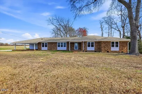 679 Nc-222 Fremont NC 27830