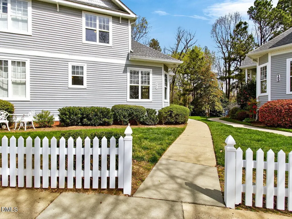 157 Summit Oaks Lane Holly Springs NC 27540
