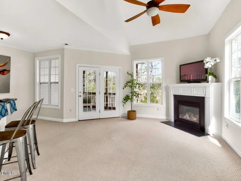 157 Summit Oaks Lane Holly Springs NC 27540