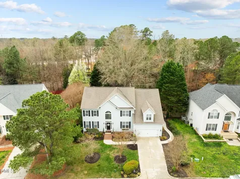 209 Plyersmill Road Cary NC 27519